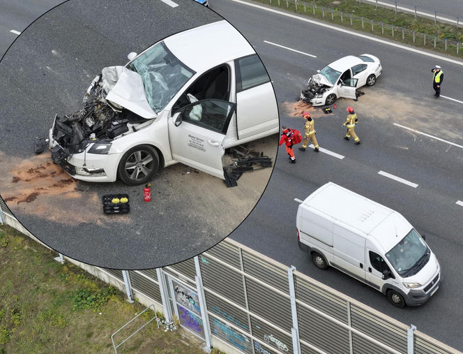 Potężna kraksa na S2. Ranne dwie osoby, w tym żołnierz