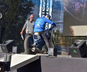 Tak PRES Toruń świętował mistrzostwo z kibicami! Feta pod Motoareną