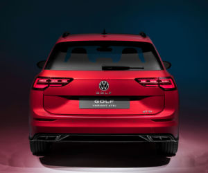 (2021) Volkswagen Golf Variant R Line