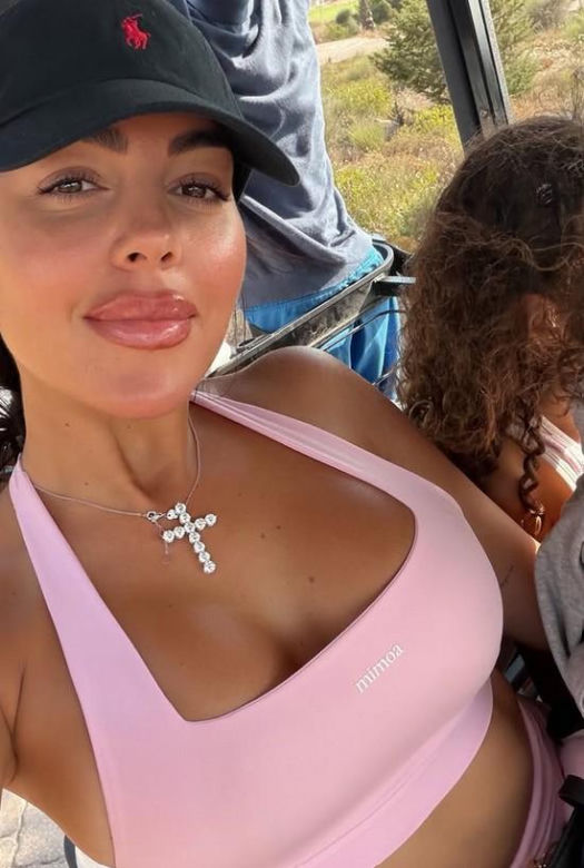 Georgina Rodriguez na polu golfowym