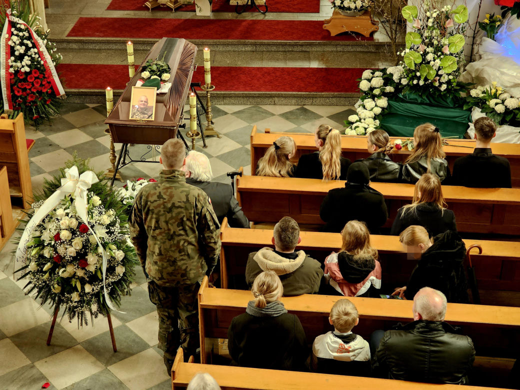 pogrzeb żołnierza, który zginął w Ukrainie