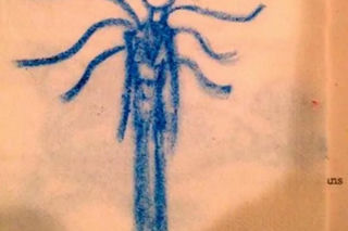 12-latka dźgnęła koleżankę, bo kazała jej postać z bajki. Jest na wolności!