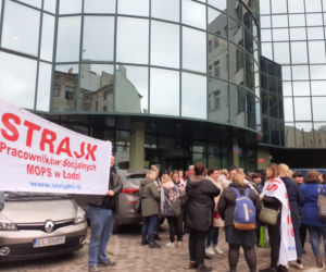 Strajk łódzkich pracowników socjalnych. Mają dość niskich zarobków