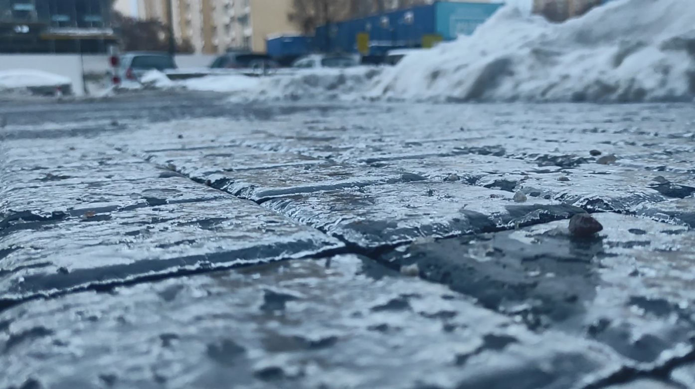 Gołoledź w Warszawie 20.12.2022