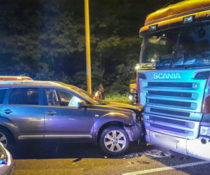 Potężny karambol w Częstochowie! TIR jechał pod prąd, taranował auta [ZDJĘCIA]