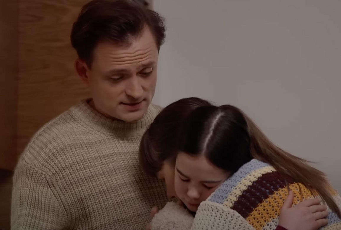 Pierwsza miłość, odcinek 3803: Lucynka (Delfina Wilkońska), Maurycy (Dawid Dziarkowski), Lusia ( Kaja Ośnicka)