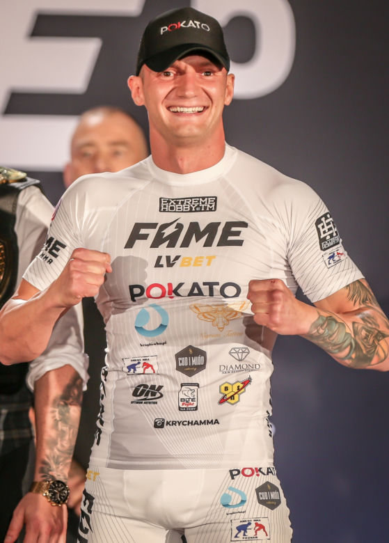 Krystian Krycha Wilczak