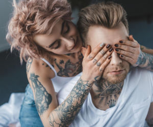 Tatuaże a szczepionki. Nowe badanie ujawnia niepokojący związek