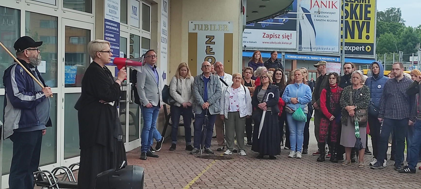 Protest kobiet "Ani jednej więcej!" w Kielcach (14 czerwca 2023)