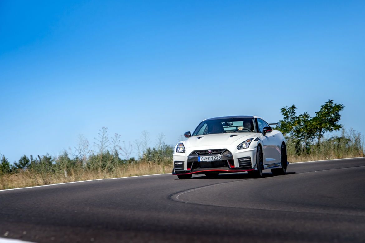 Nissan GT-R NISMO (2020)