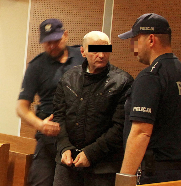 Szokująca decyzja sądu. Tadeusz zamordował żonę siekierą, nie pójdzie do więzienia! 