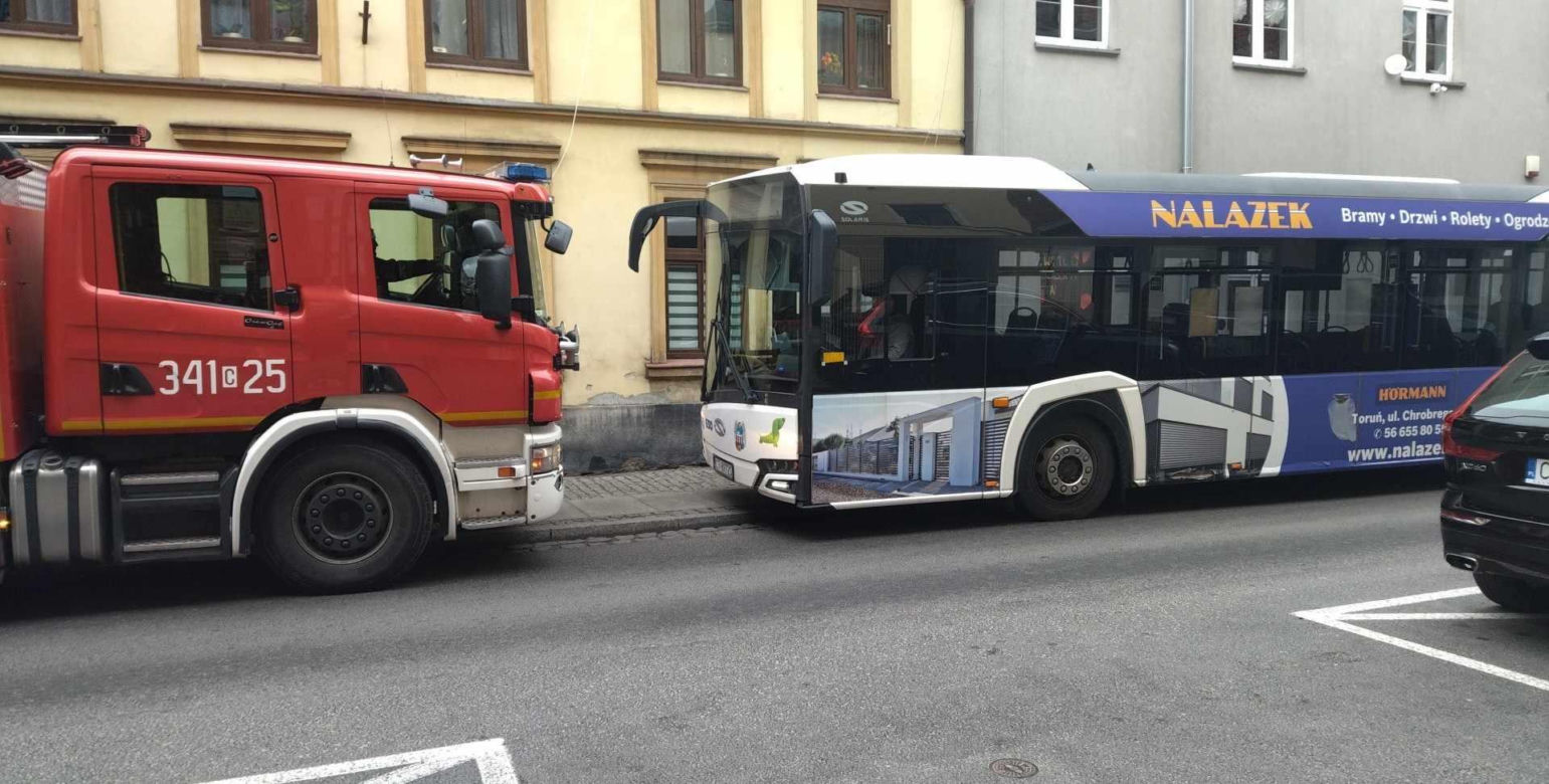 Ewakuacja w Liceum Jagiellońskim w Toruniu
