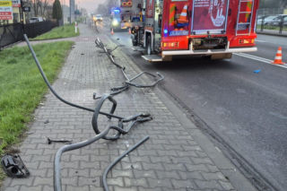 Przewrócona ciężarówka blokuje ruch na DK94 pod Brzeskiem