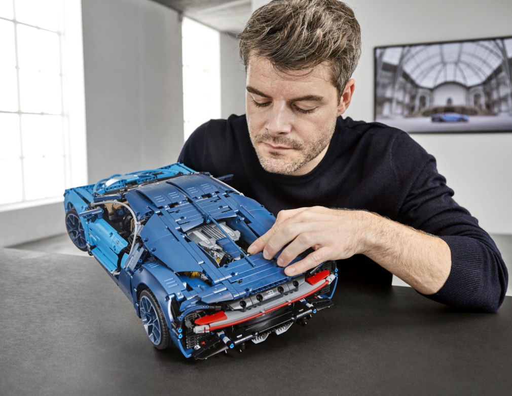 Bugatti Chiron z klocków LEGO