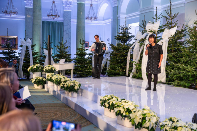 Marta Nawrocka na spotkaniu przedświątecznym z Paniami Ambasador i Współmałżonkami Szefów Misji Dyplomatycznych