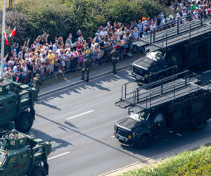 Święto Wojska Polskiego 2026: Wielka defilada w Warszawie i parada morska w Gdyni. Tysiące żołnierzy i ten sprzęt wojskowy zaskoczą Polaków
