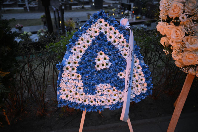 Tak wygląda grób Jacka Magiery po pogrzebie