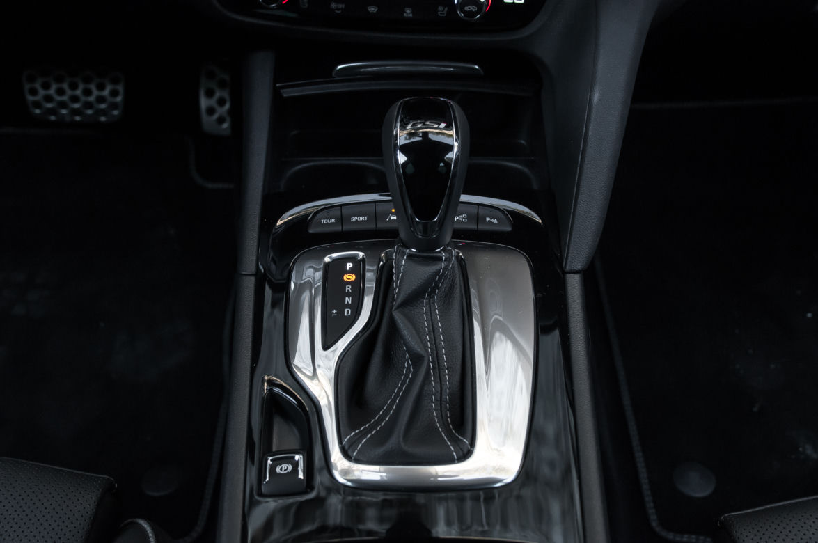 Opel Insignia GSi 2.0 Turbo 260 KM 8AT