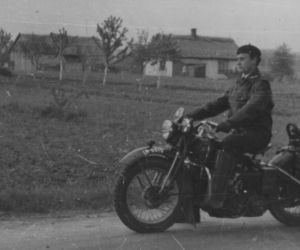 HARLEY DAVIDSON MOTOCYKLISTA WETERAN