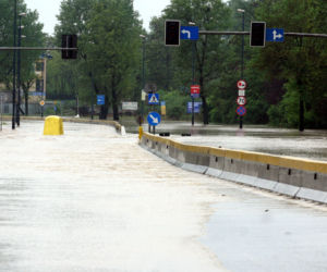 Tak Kraków walczył z ogromną powodzią w 2010