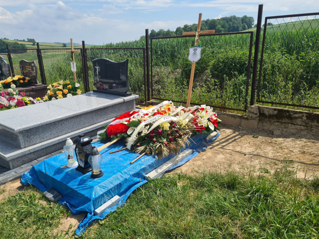 Koniec procesu 15-latka, który zamordował ojca znęcającego się nad rodzina