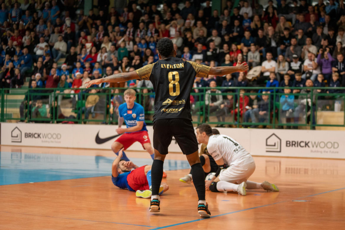 FOGO Futsal Ekstraklasa: KS Constract Lubawa - Piast Gliwice 1:2