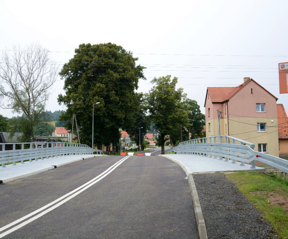 Nowy most w Lwówku Śląskim już otwarty