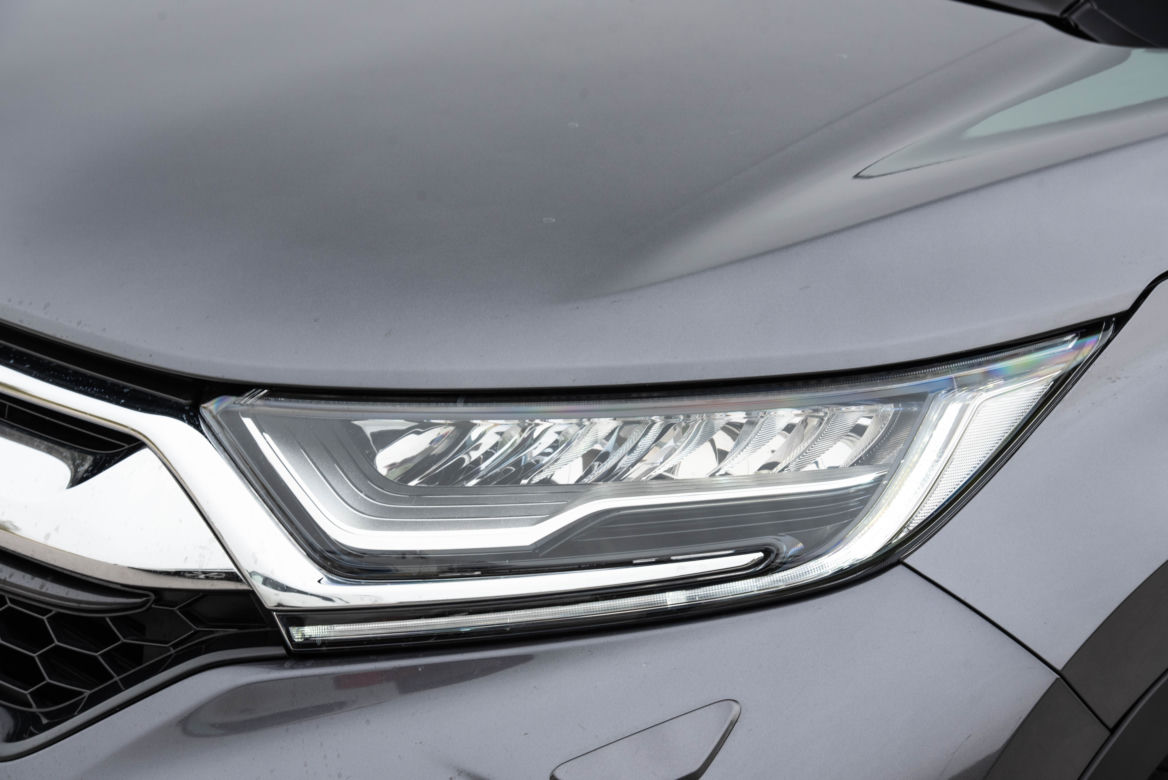 Subaru Forester e-BOXER vs Honda CR-V Hybrid