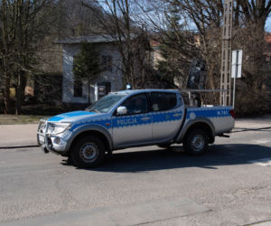 Koronawirus w Trójmieście. Zostań w domu - apeluje policja przez megafony i drony [ZDJĘCIA]