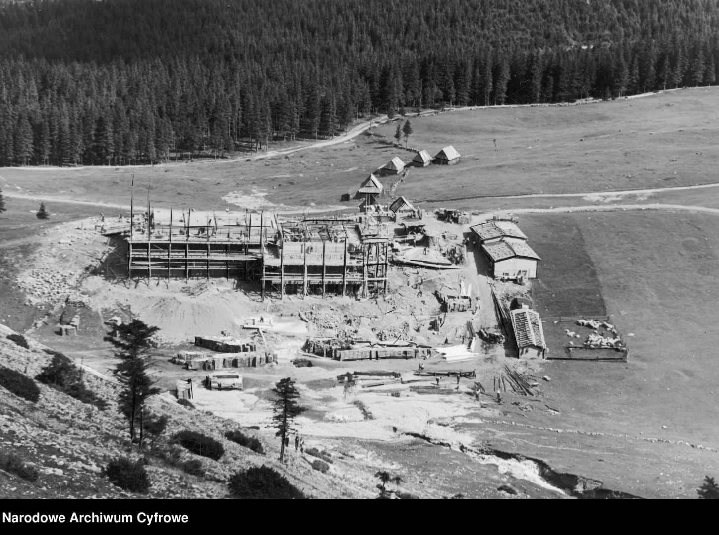 Budowa schroniska na Kalatówkach