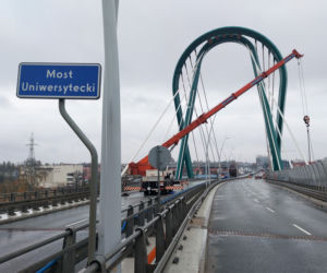 Trwa naprawa Mostu Uniwersyteckiego. Sprawdzamy, jak przebiegają prace [ZDJĘCIA]
