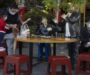 Wuhan wraca do życia