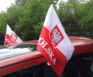 Flagi na samochodzie na Euro 2012