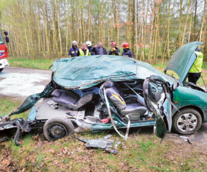 Siedmioro dzieciaków zginęło na drzewie. Serca rodziców krwawią od 12 lat