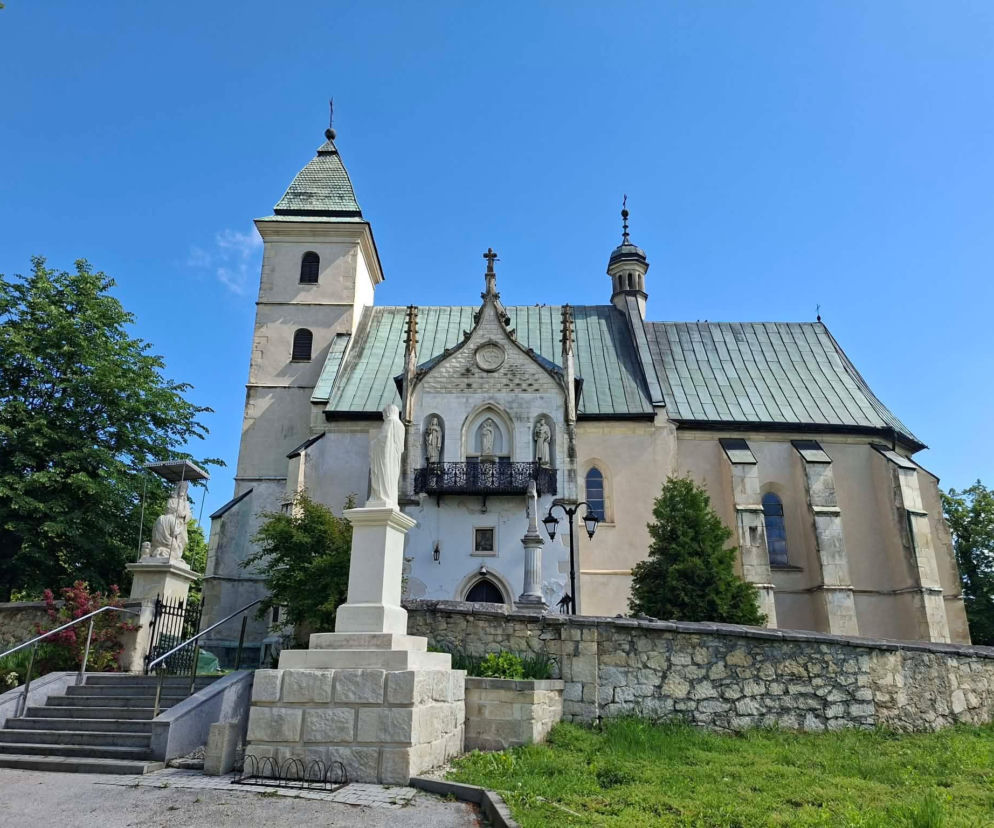Sancygniów. Nazwa tej świętokrzyskiej wioski zmieniała się aż 7 razy. Dziś zabytki stoją tu jeden przy drugim