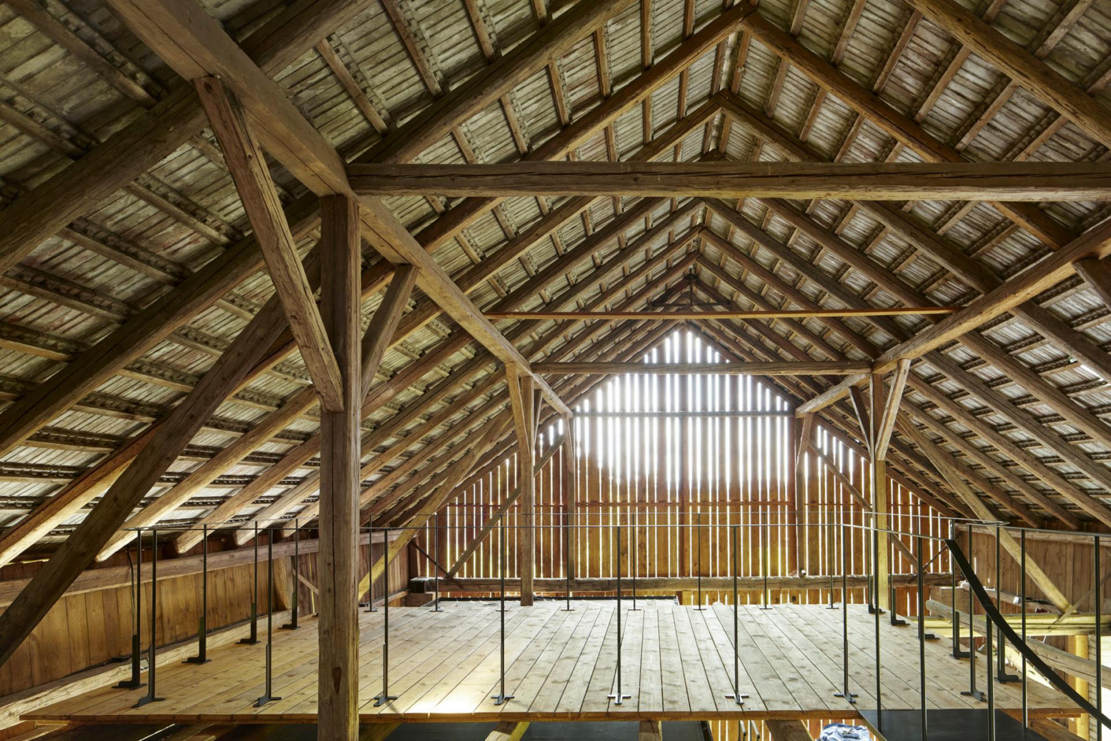 The Box in the Barn we wsi Brtev w Czechach