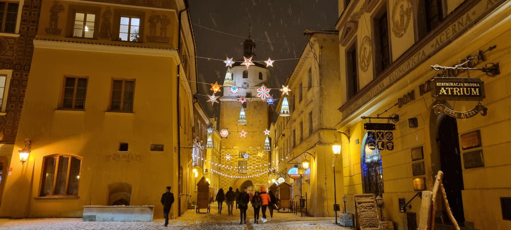 W Lublinie czuć klimat zbliżających się świąt. Iluminacje już świecą [GALERIA]