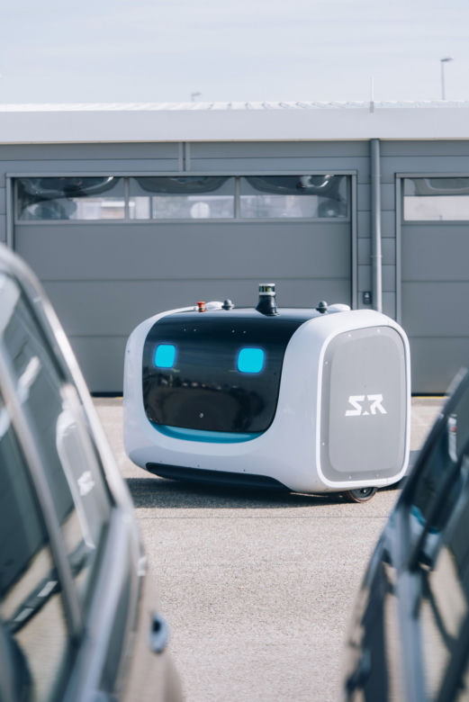Robot parkingowy Stanley Robotics