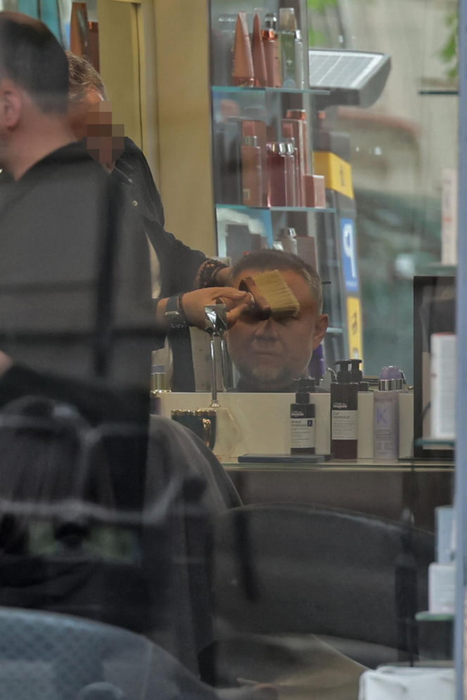 Minister Kierwiński wpadł do fryzjera