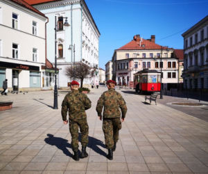 Wojskowi na ulicach Tarnowa i Nowego Sącza! Pomogą w walce z epidemią koronawirusa!