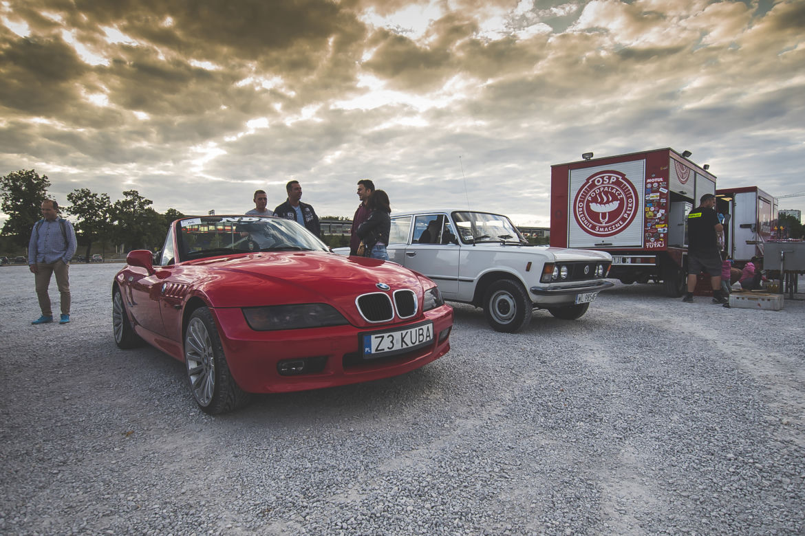 Spotkanie Youngtimer Warsaw pod PGE Narodowym