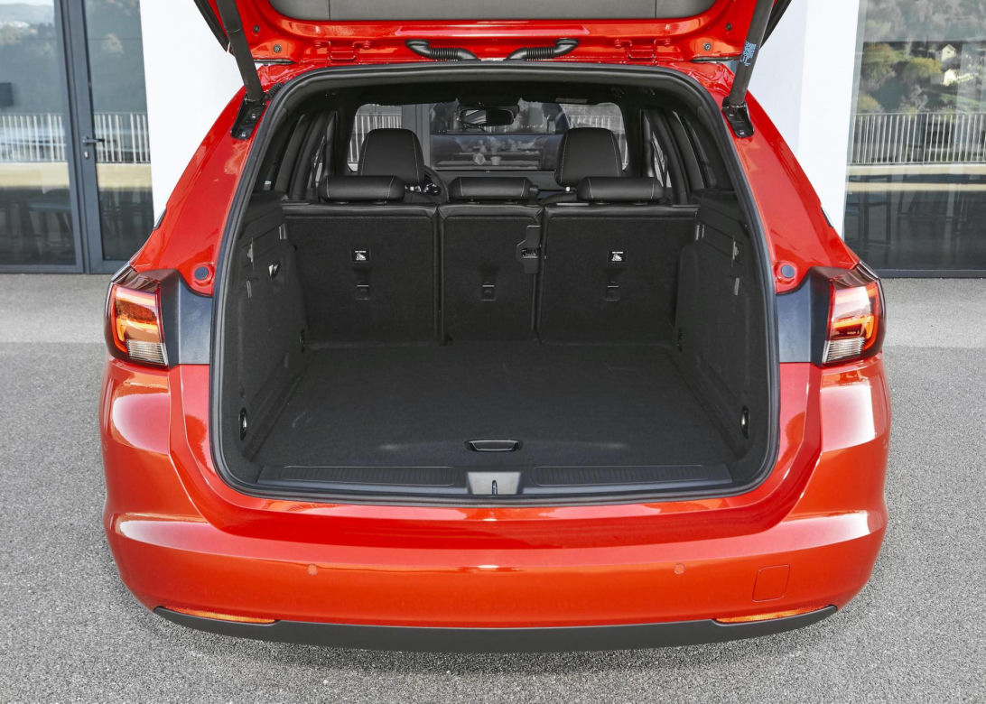 Opel Astra 2020