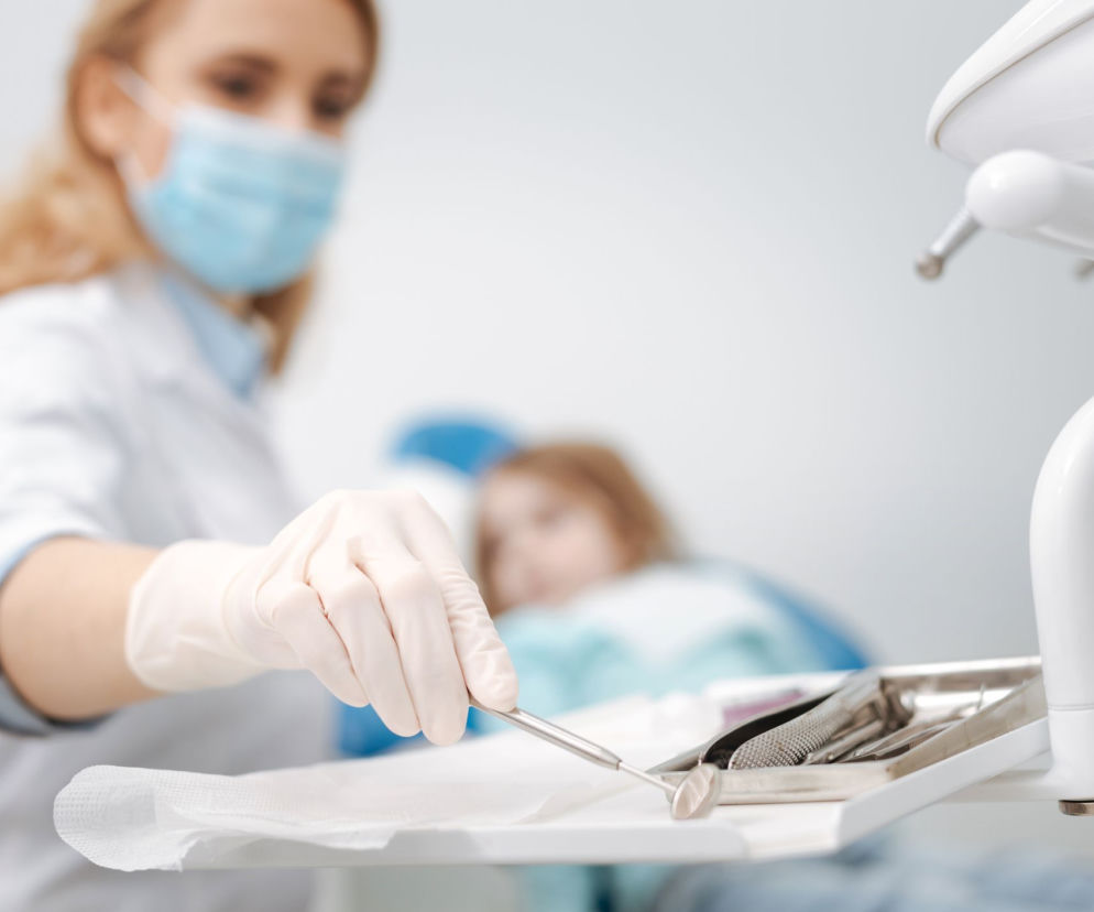 Lekarz stomatolog (dentysta) i stomatologia