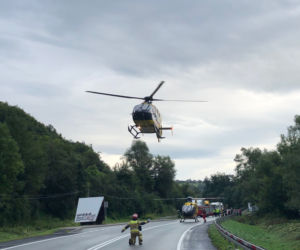 Wypadek w Witowicach Górnych. Nie żyją dwie osoby, ranne są dzieci