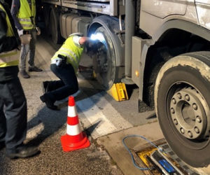 Nocna akcja ważenia ujawniła, które pojazdy w ogóle nie powinny wyjeżdżać na drogę