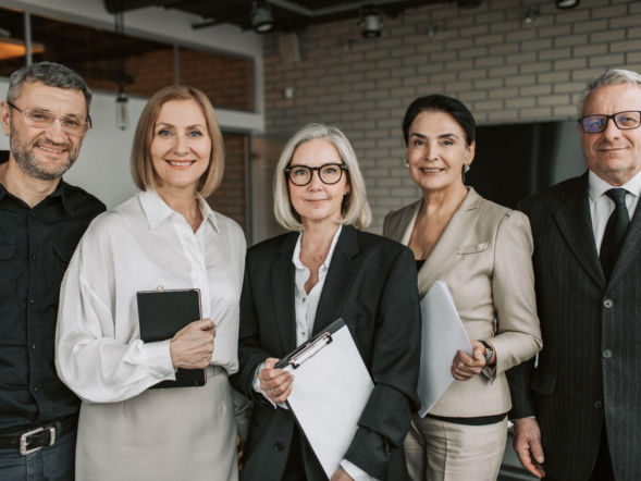 Silversi w pracy: Mity i fakty