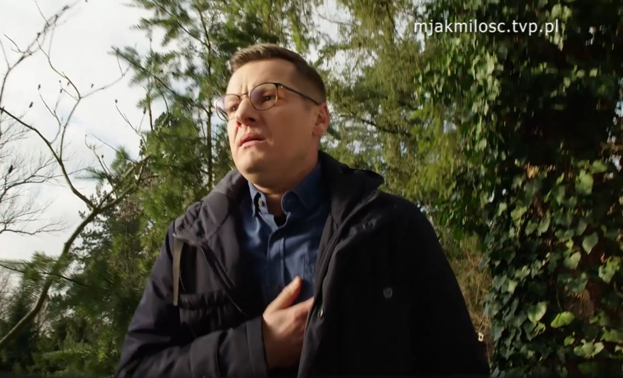 M jak miłość odc. 1736 po wakacjach 2023. Piotrek (Marcin Mroczek)