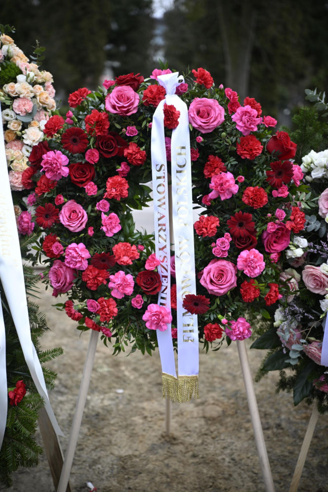 Bożena Dykiel spoczęła na Powązkach Wojskowych