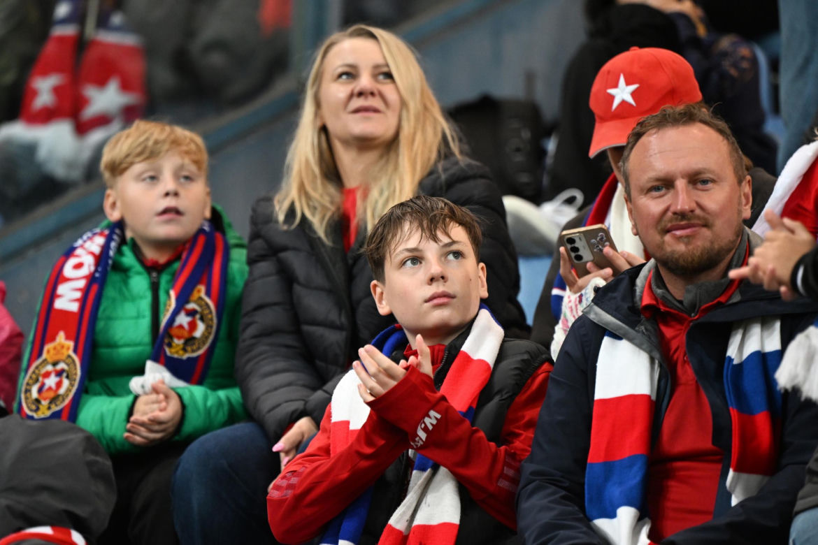 Wisła Kraków - Jagiellonia Białystok; Zdjęcia kibiców i zawodników z meczu 8. kolejki PKO BP Ekstraklasy