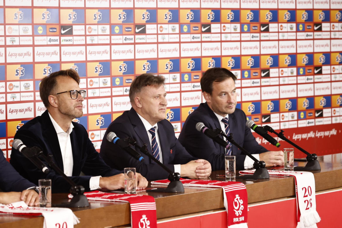 Cezary Kulesza i sekretarz Łukasz Wachowski ogłosili nowego sponsora PZPN